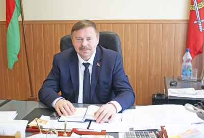 24 февраля «прямую телефонную линию» проведет председатель Чаусского районного Совета депутатов Анатолий Матюлин
