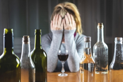 Злоупотребление алкогольными напитками печально обернулось для жительницы Чаус. Изъяли ребёнка
