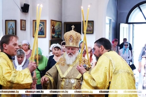 В церкви Вознесения Господня в Чаусах прошла Божественная Литургия с участием архиепископа Могилевского и Мстиславского Софрония