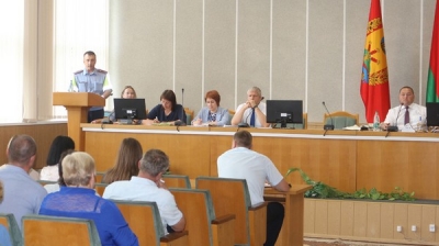 Председатель Чаусского райисполкома Дмитрий Акулич настроил актив на серьезную работу