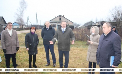 Чтобы было чисто, надо наводить порядок. Узнали, как прошел День Совета в Чаусском районе