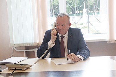 Леонид Мартынюк провел «прямую телефонную линию» в Чаусах