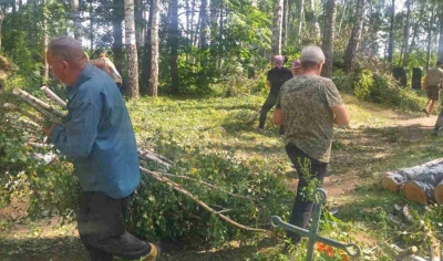 Жители Чаусского района вместе преодолевают последствия стихии