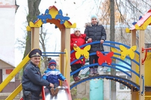 21 октября — День отца. Как многодетный папа Игорь Гульков участвует в жизни своих детей