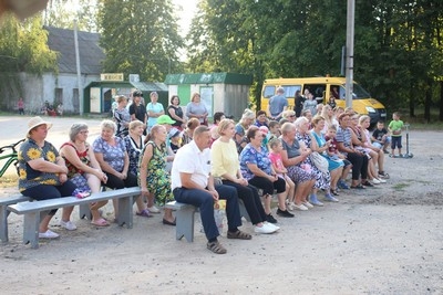 Соседей собрал праздник микрорайона «Кирпичный» в Чаусах
