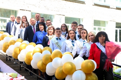 Последний звонок прозвенел для учащихся Дужевской средней школы Чаусского района