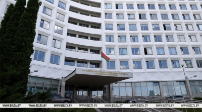 Минтруда: с 1 июля социальные выплаты перечисляются только на базовый счет