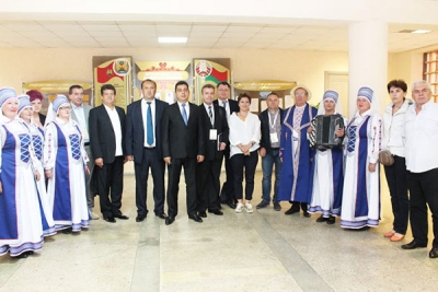 Румынская делегация в Чаусском районе