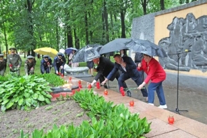Митинг-реквием «Звон скорби» прошел в Чаусах