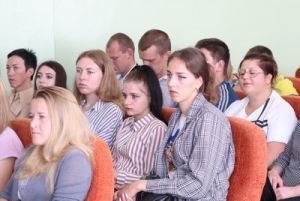 Руководители Чаусского района провели встречу с молодыми специалистами в формате диалога