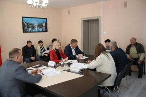 Личный прием провел председатель Чаусского райисполкома Дмитрий Акулич