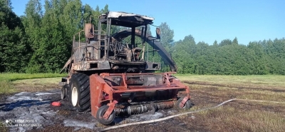 В Минской области горели два кормоуборочных комбайна КВК-800 &laquo;Полесье FS80&raquo;