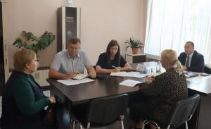 Пять обращений. Как прошел прием граждан председателем райисполкома в Чаусах