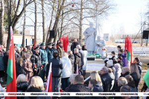 В Чаусском районе почтили память жертв Хатыни. Состоялся автопробег Чаусы-Волковичи, прошел митинг-реквием