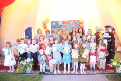 В День защиты детей в Чаусах провели районный конкурс «Маленькая звезда»