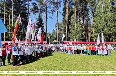 В Чаусском районе стартовал пятый турслет РОО “Белая Русь”. Рассказываем подробности
