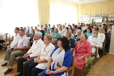 Как поздравили с профессиональным праздником медицинских работников Чаусского района?