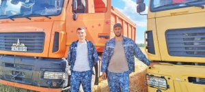 Механизаторам Чаусского района помогают работники могилёвских и минских организаций